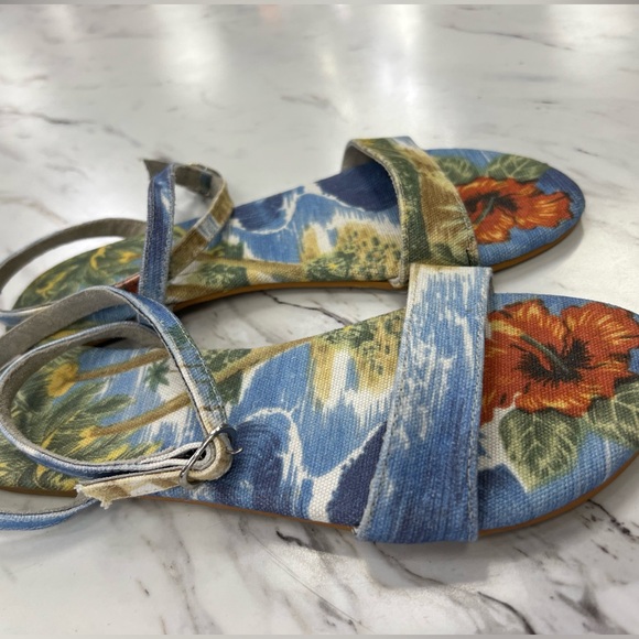FREE PEOPLE SANDALS - Picture 3 of 4